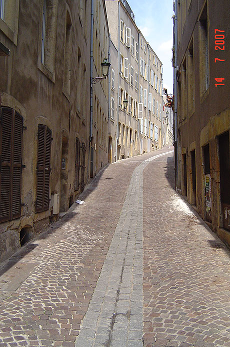 Alten strasse in metz foto