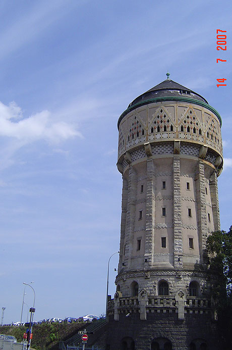 Alten wasserturm in metz foto