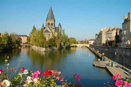 Metz promenade france photo
