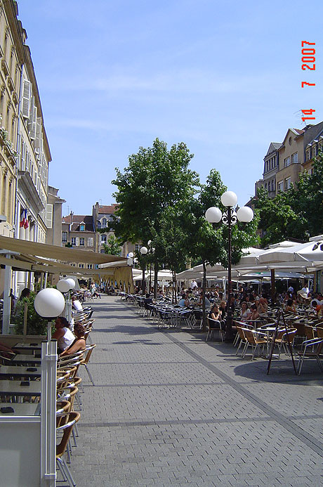 Restaurants and terraces in metz photo