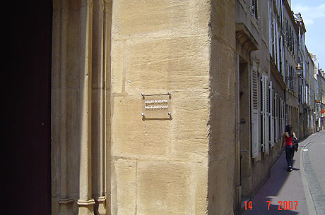 Street at eglise saint martin metz photo